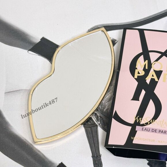 Yves Saint Laurent lip-shaped pocket mirror NEW - Picture 3 of 3